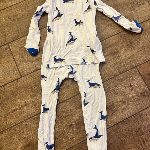 Kyte Baby Whales 2t Pajamas - Picture 1 of 3